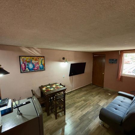Departamento A 2Min De Playa La Madera Apartment Zihuatanejo Ngoại thất bức ảnh