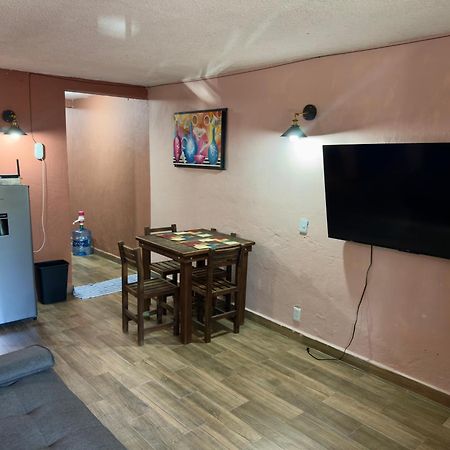 Departamento A 2Min De Playa La Madera Apartment Zihuatanejo Ngoại thất bức ảnh